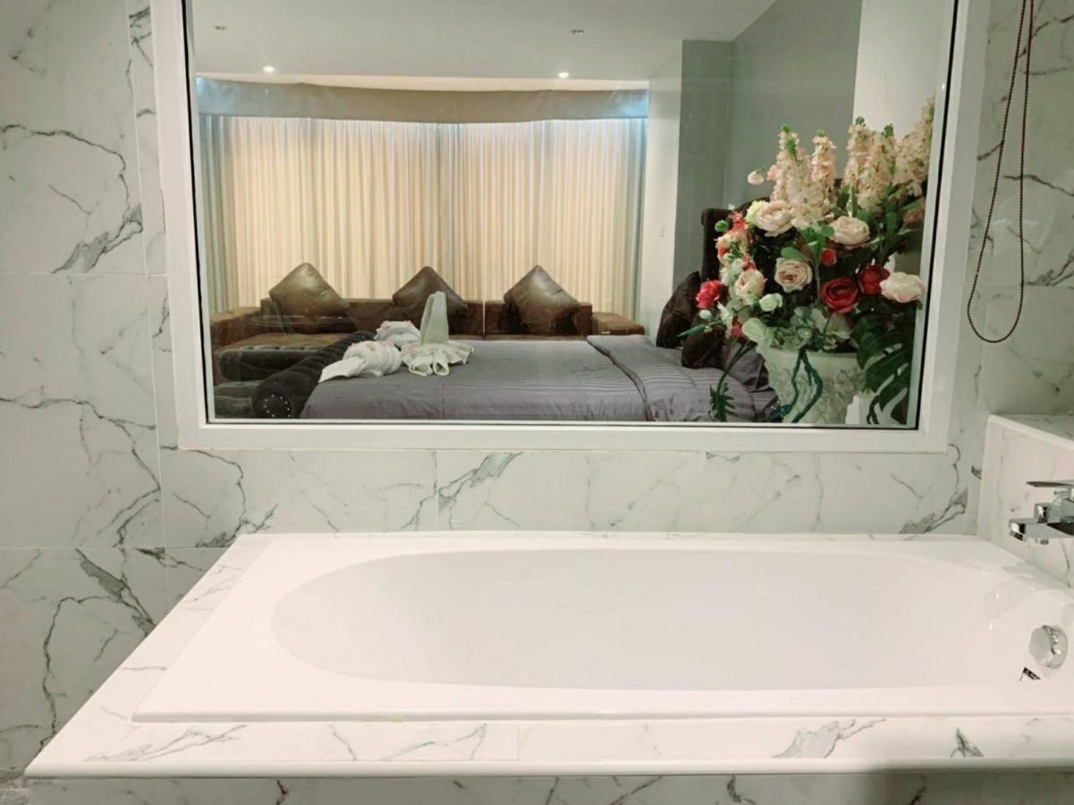 Grand Inter Hotel Samut Sakhon Екстериор снимка