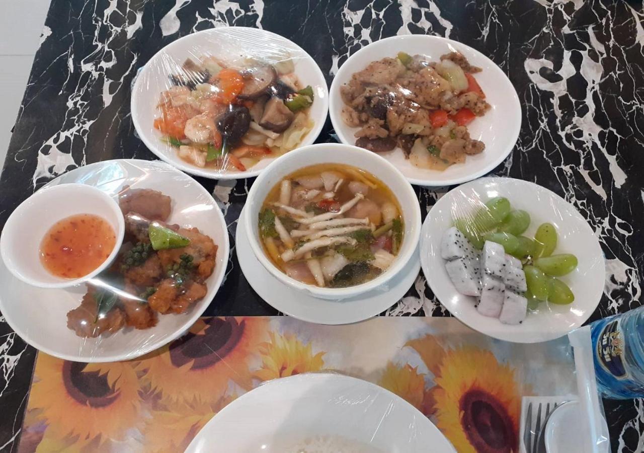 Grand Inter Hotel Samut Sakhon Екстериор снимка