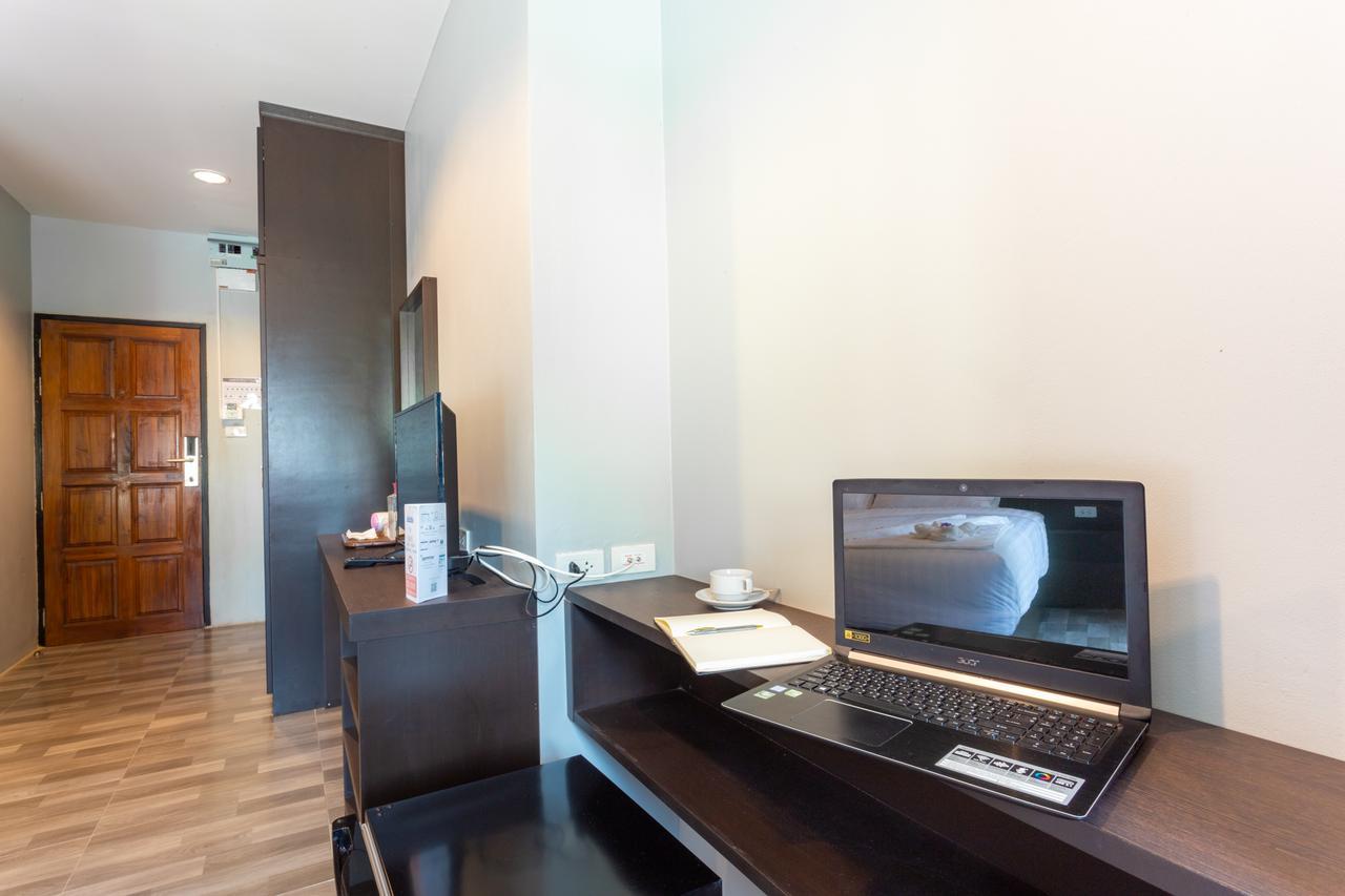 Grand Inter Hotel Samut Sakhon Екстериор снимка